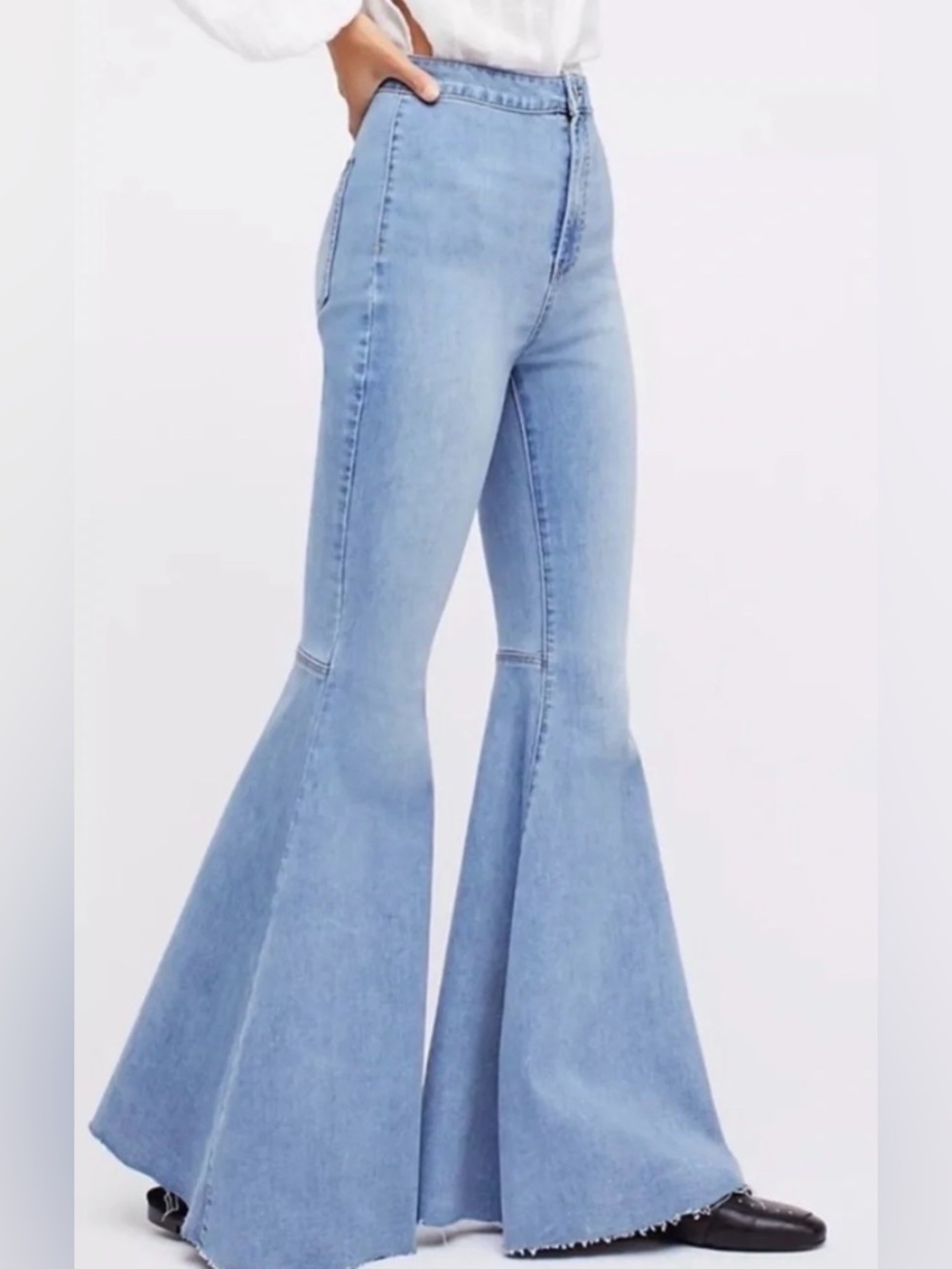 Free People - Just Float On Flare - Bell Bottom Jeans - Picture 2 of 3